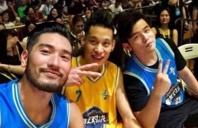 五個字的女明星，娛樂圈的璀璨之星聚焦