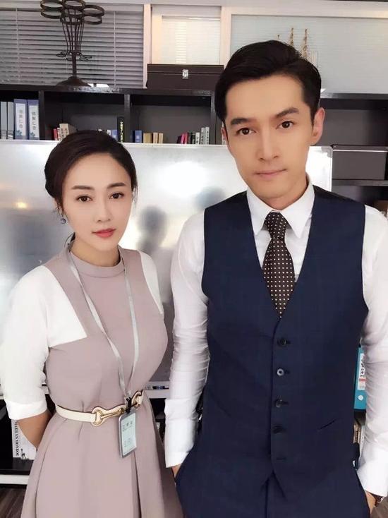 美國電影明星男演員力薦的高科技產(chǎn)品，科技之光引領(lǐng)生活變革