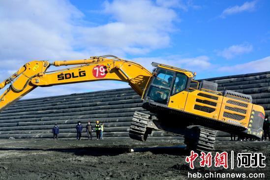 挖土機比賽，科技巨擘較量，重塑未來工程機械魅力之戰(zhàn)