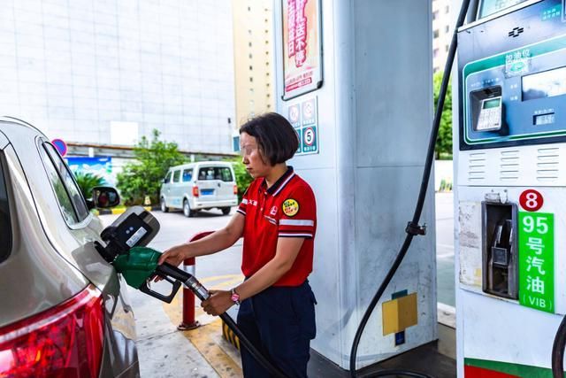 廣安汽油價(jià)格變化中的學(xué)習(xí)之路，自信與成就感的源泉