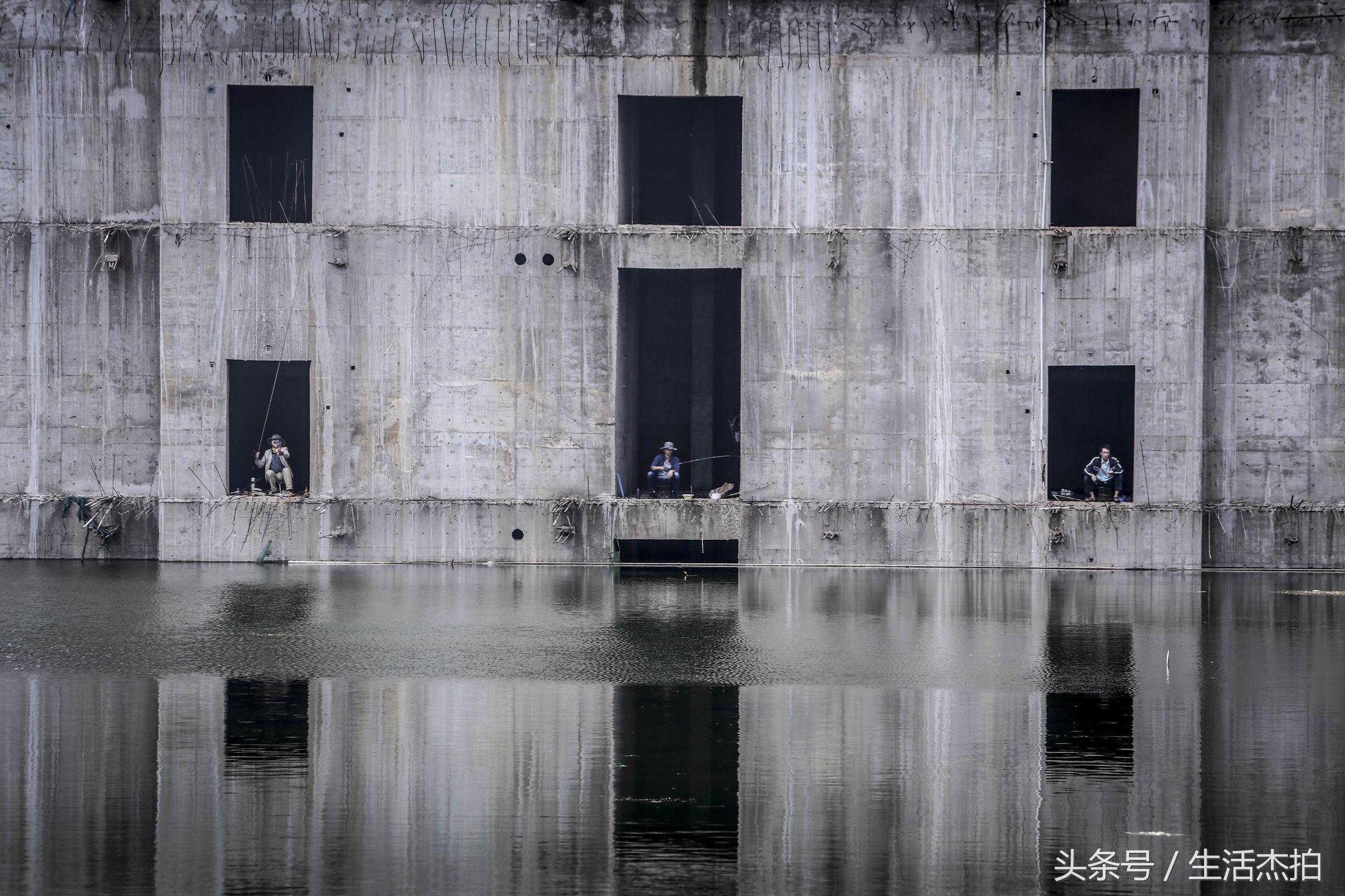 下馬村爛尾樓重生記，獨(dú)特小店新進(jìn)展揭秘