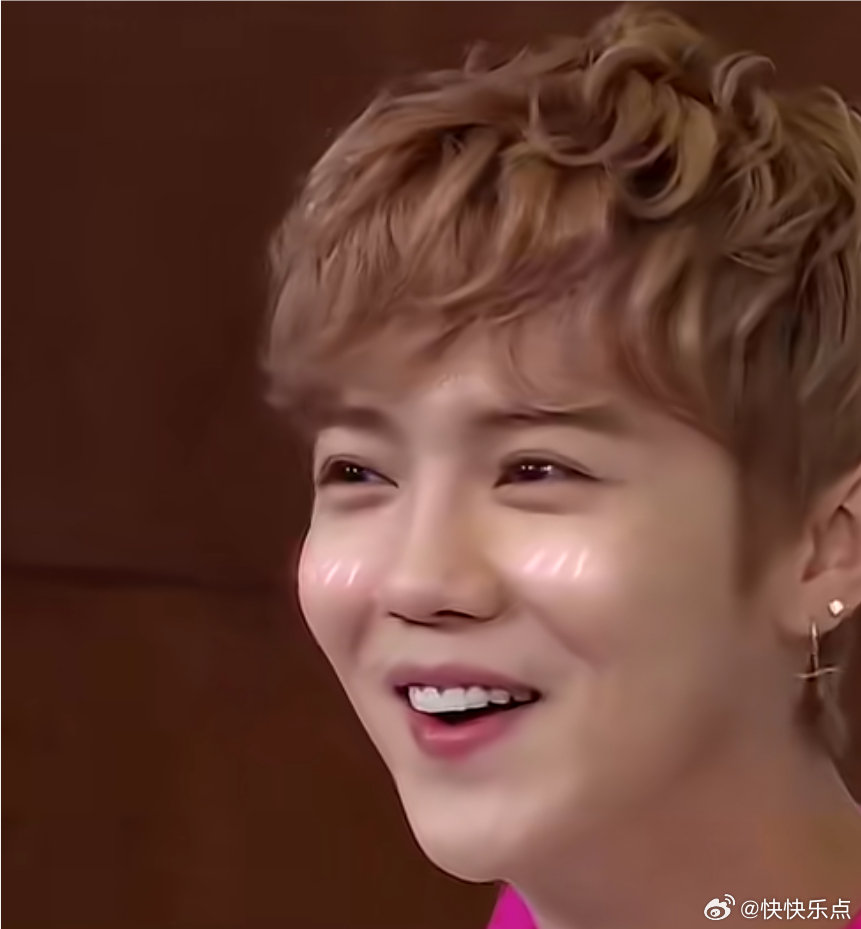 鹿晗最新消息動(dòng)態(tài)，城市音符與友情旋律的碰撞