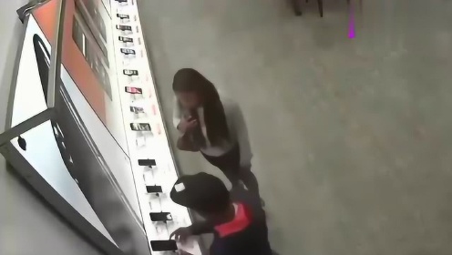 高科技產(chǎn)品的革新之旅，體驗(yàn)未來科技生活的狠偷偷最新之旅