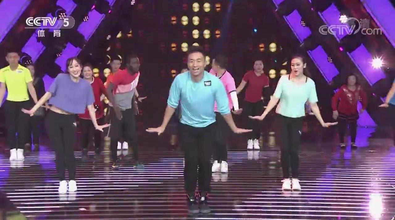 王廣成最新健身舞，小巷深處的舞動魅力