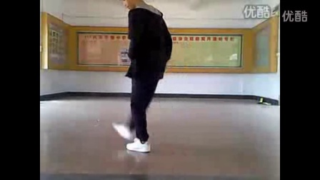 科技風(fēng)潮下的鬼步舞，炫麗交融的最新視頻欣賞