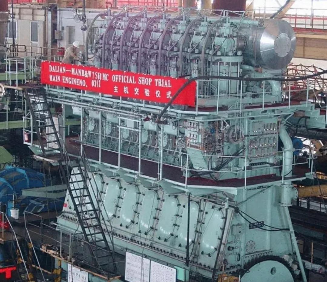 國產(chǎn)航母最新圖片，科技巨擘重塑未來視界，海洋守護者展現(xiàn)大國力量