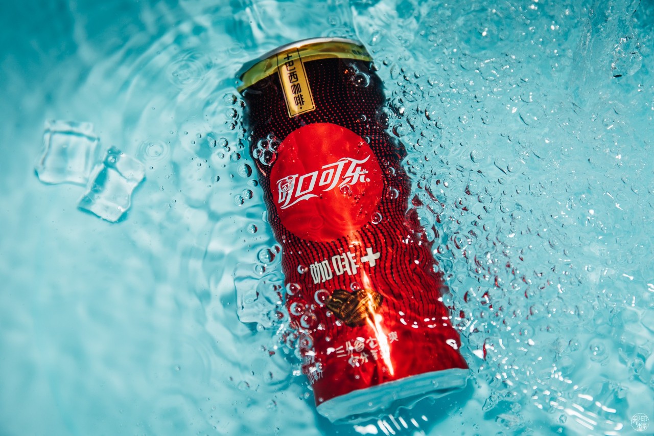 最新款可樂，小巷深處的獨特風味揭秘