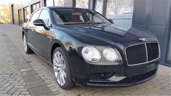 最新賓利飛馳，豪華與技術(shù)的極致融合