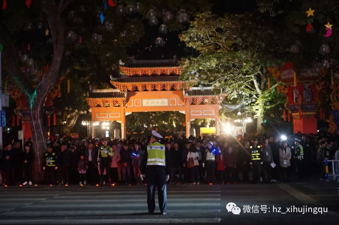 惠州西湖站街女的變化力量與自信綻放