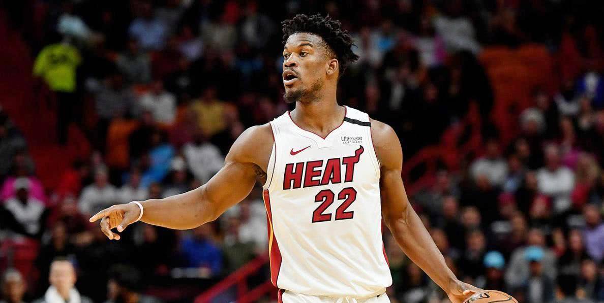 揭秘籃球巨星斯蒂芬·庫里最新合同金額，揭秘新篇章！