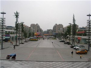 彭山貼吧最新動(dòng)態(tài)，科技新浪潮引領(lǐng)智能產(chǎn)品重磅登場(chǎng)！