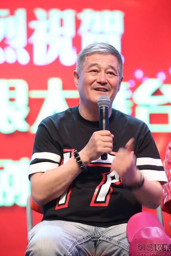 趙本山最新互動(dòng)揭秘，近距離感受喜劇大師的魅力傳奇