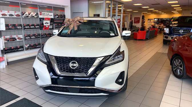 最新款日產(chǎn)，科技與舒適的完美融合