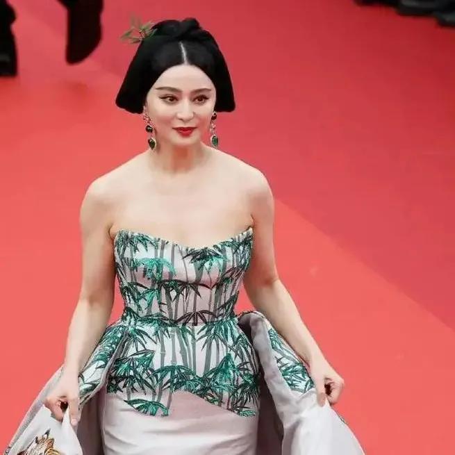 范冰冰最新動(dòng)態(tài)報(bào)道，揭秘最新資訊！