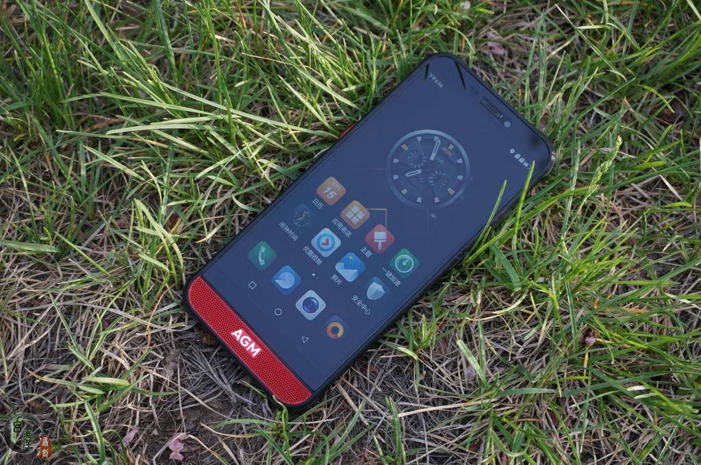 重磅新品手機亮相，科技魅力一網(wǎng)打盡！