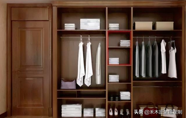 最新衣柜格局揭秘，探索秘密，感受溫馨故事