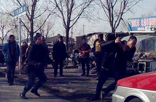 沈陽溫情日常背后的沖突與友情的誕生，一場誤會(huì)引發(fā)的打架傷人事件