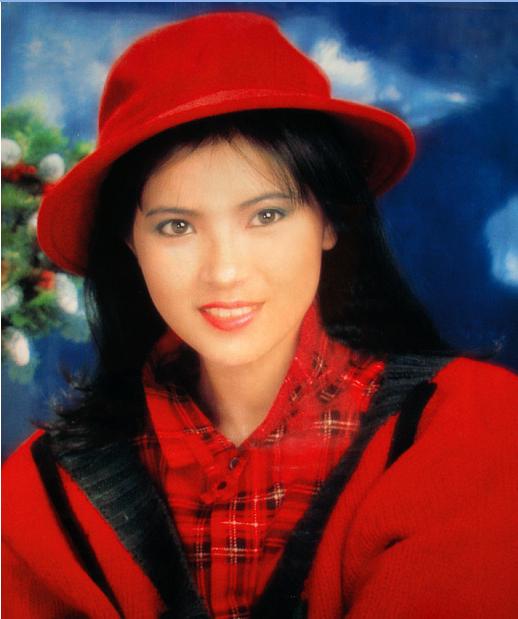 藍(lán)潔瑛最新視頻，小巷深處的美食探秘之旅