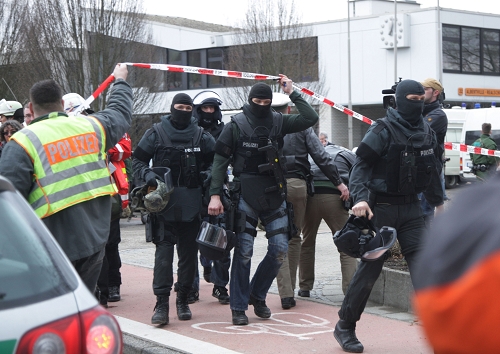 德國槍擊事件最新動(dòng)態(tài)，變化中的力量與學(xué)習(xí)帶來的自信與成就感