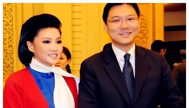 美國回國之旅，家的溫馨與友情奇遇的交織