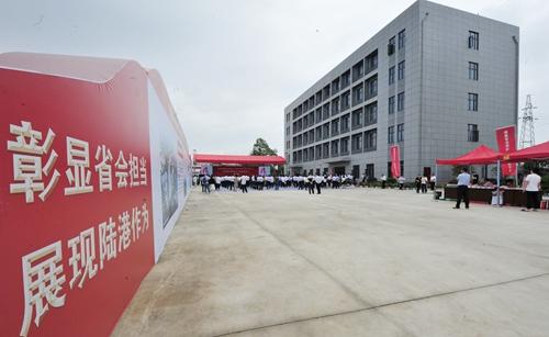 向塘最新動態(tài)，科技重塑生活，未來之光體驗之旅