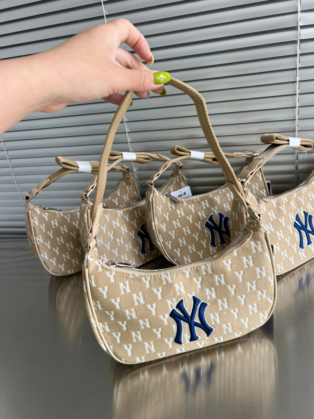 MLB包最新潮流，科技重塑時尚，完美融合功能與美觀