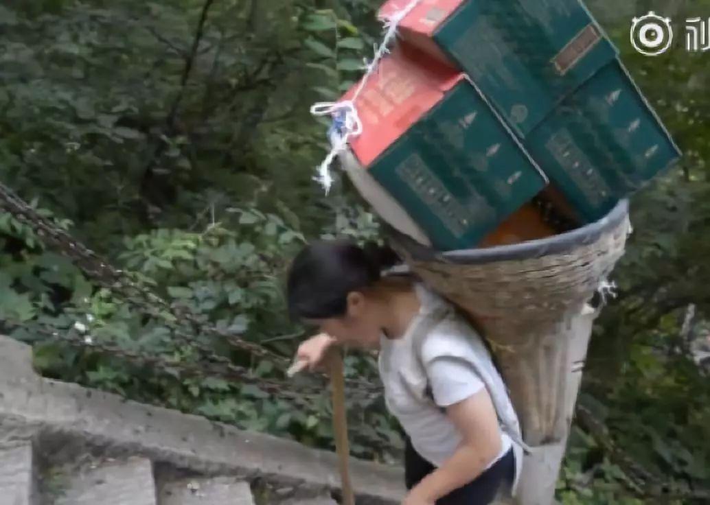 水淹現(xiàn)象最新視頻，觀察、分析與個人視角