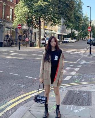 金智秀機(jī)場最新動(dòng)態(tài)，時(shí)尚前沿與科技創(chuàng)新的交融之地