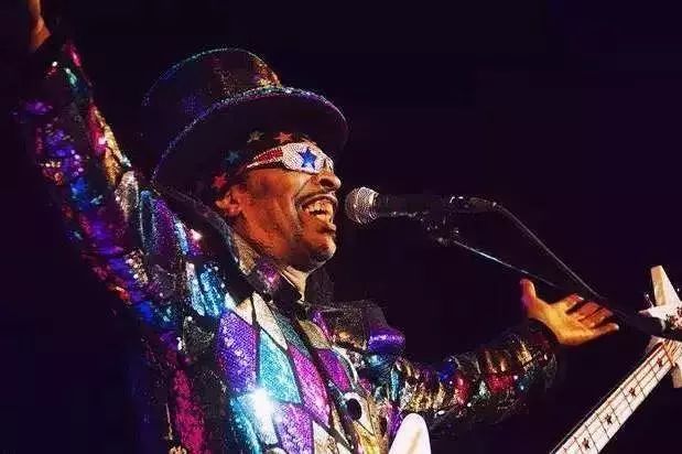 美國(guó)最新歌曲流行趨勢(shì)與多元文化的完美融合