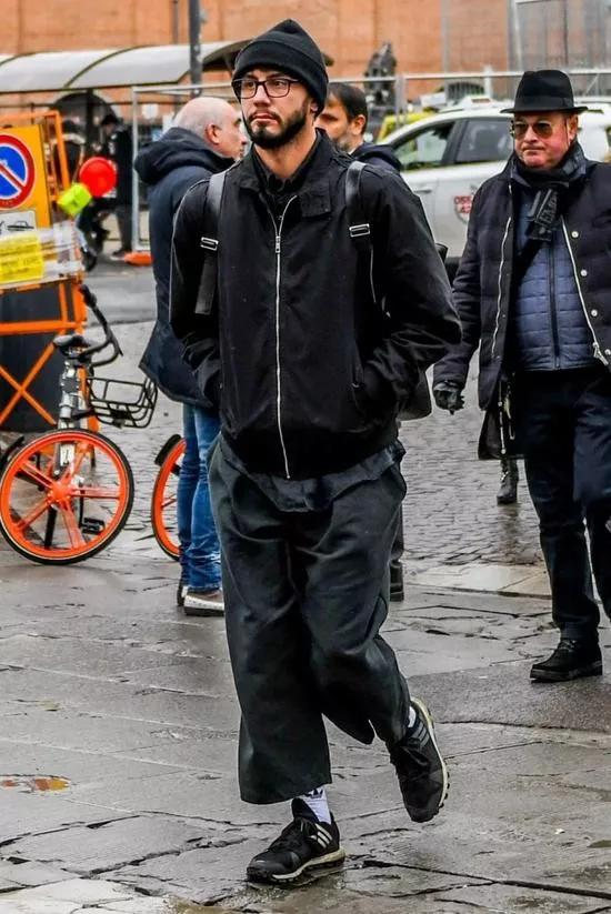 最新服飾男，引領(lǐng)時(shí)尚潮流的先鋒