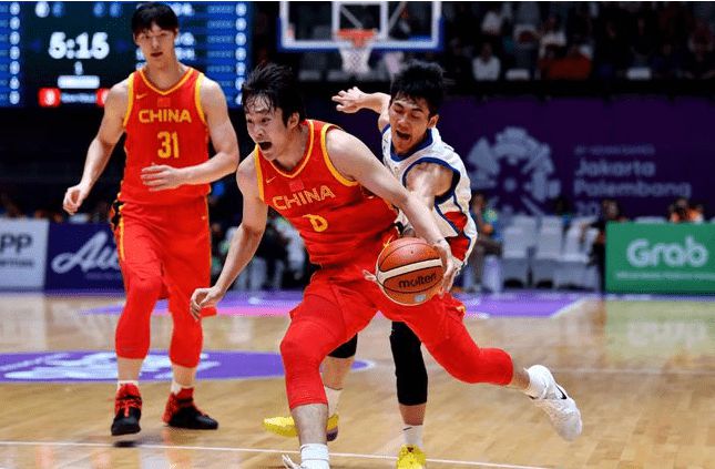 揭秘籃球愛(ài)好者隱藏寶藏的特色小店，最新國(guó)家隊(duì)籃球與小巷中的籃球奇緣