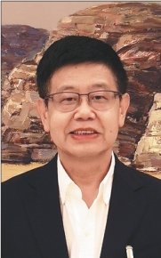 劉明忠新職務引領科技革新，前沿高科技產品新篇章體驗