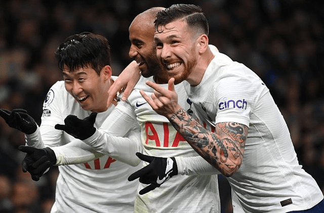 英超熱刺最新排名，探尋自然美景之旅，尋找內(nèi)心的寧靜與平和。