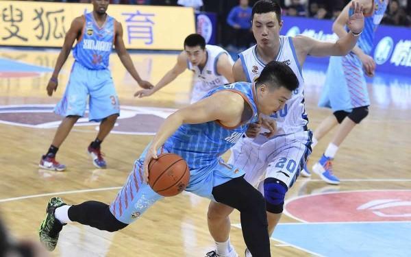 CBA最新轉(zhuǎn)會(huì)動(dòng)態(tài)，球員流動(dòng)帶來自信與成就感，新成員蓄勢待發(fā)