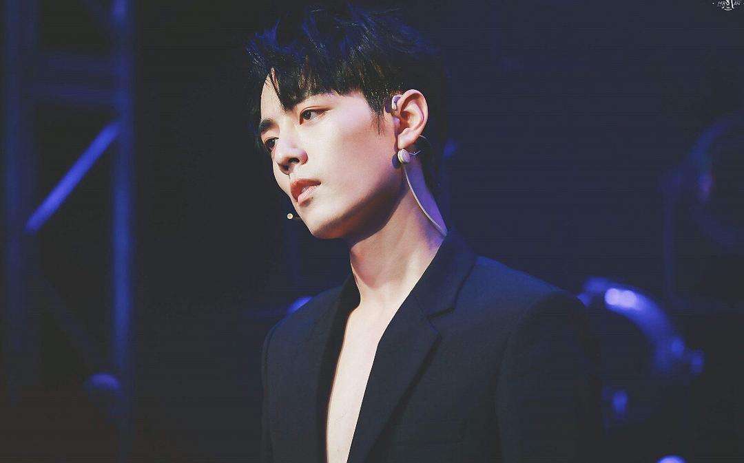 肖戰(zhàn)黑料最新揭秘，科技新星下的智能生活體驗